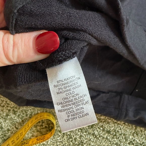 ‼️NWOT‼️ Lou & Grey black v neck - Picture 6 of 6